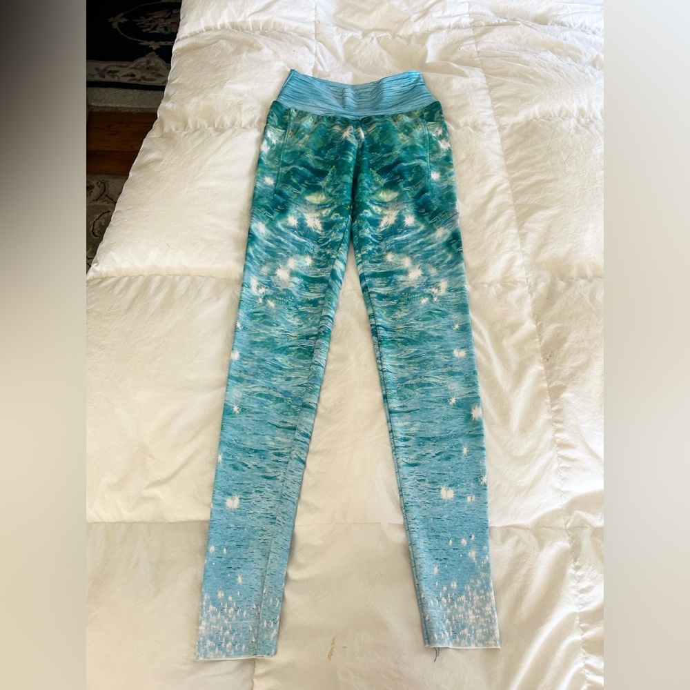 Waterlust leggings, these are X small and have a pocket. Excellent condition.